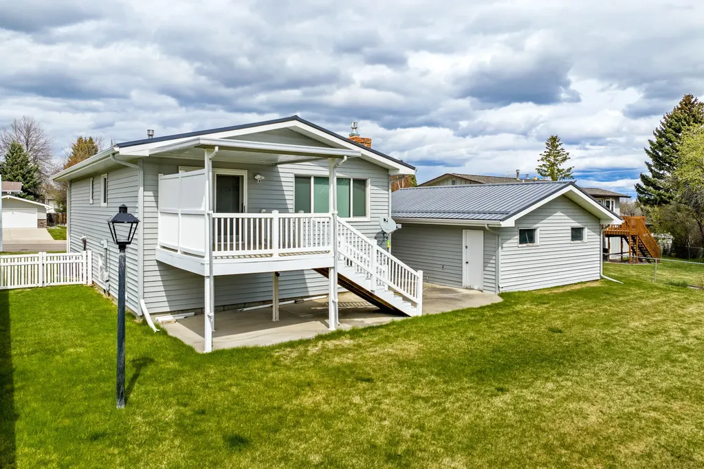 912 26th Avenue SW Great Falls MT 59404