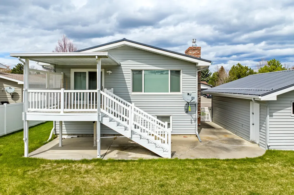 912 26th Avenue SW Great Falls MT 59404