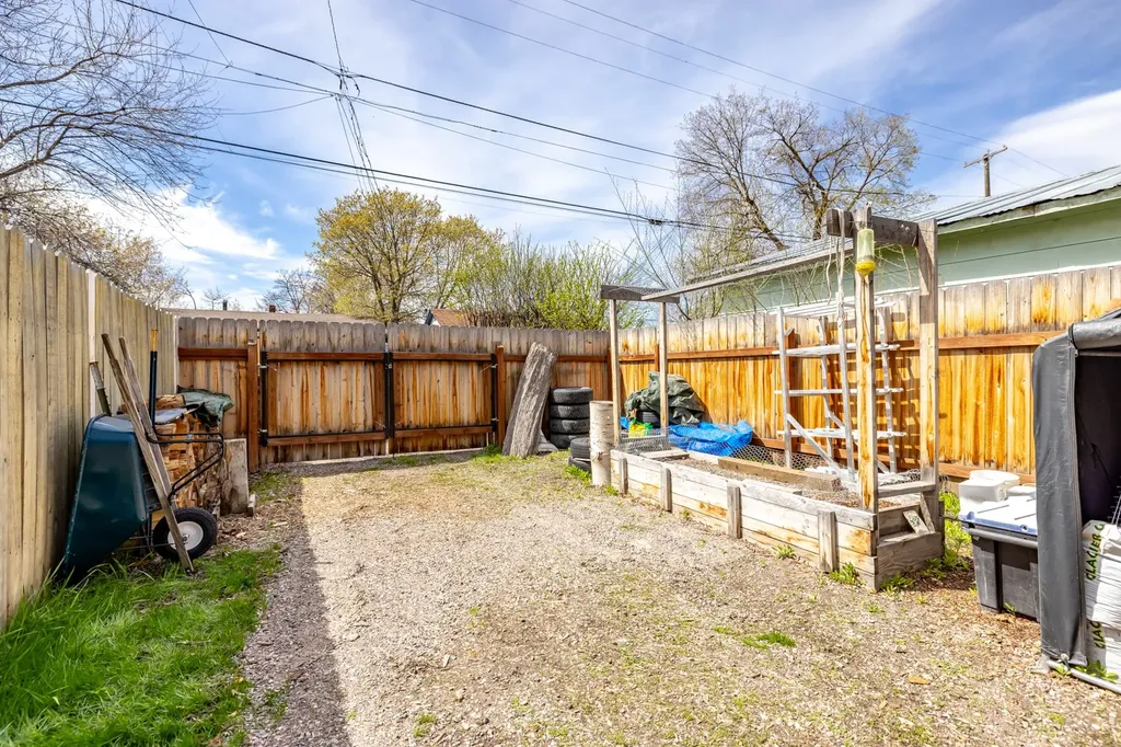 418 & 420 2nd Avenue W Kalispell MT 59901