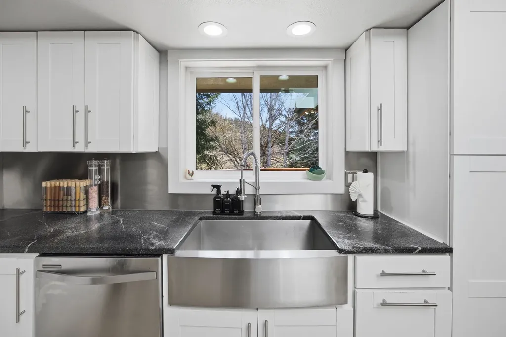 7700 Parkwood Drive Missoula MT 59808
