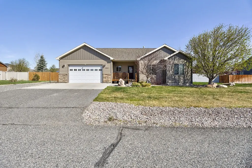 850 Isy Loop Helena MT 59602