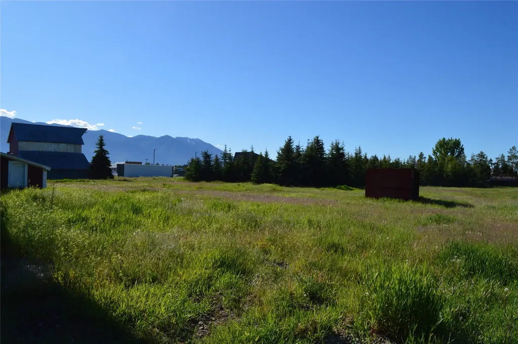 1010 Conn Road Columbia Falls MT 59912