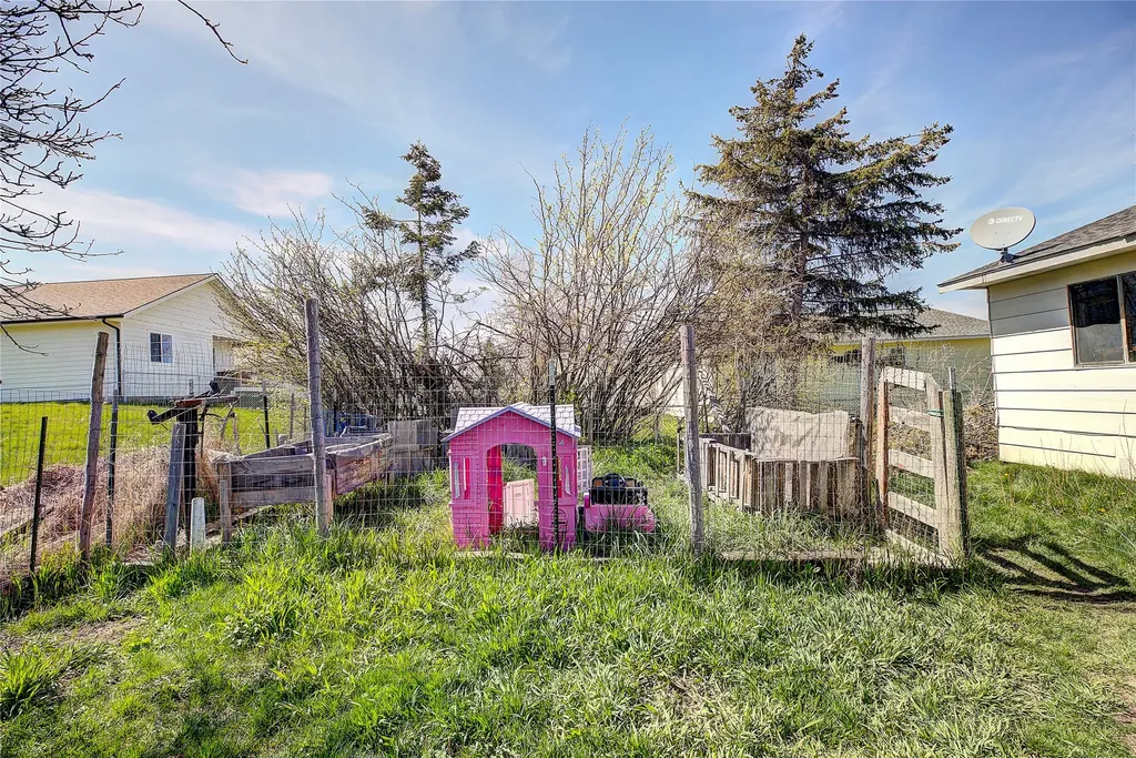 403 19th Avenue W Polson MT 59860