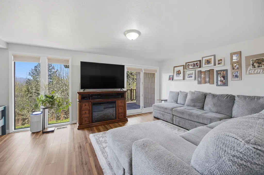 627 Parkview Way Missoula MT 59803