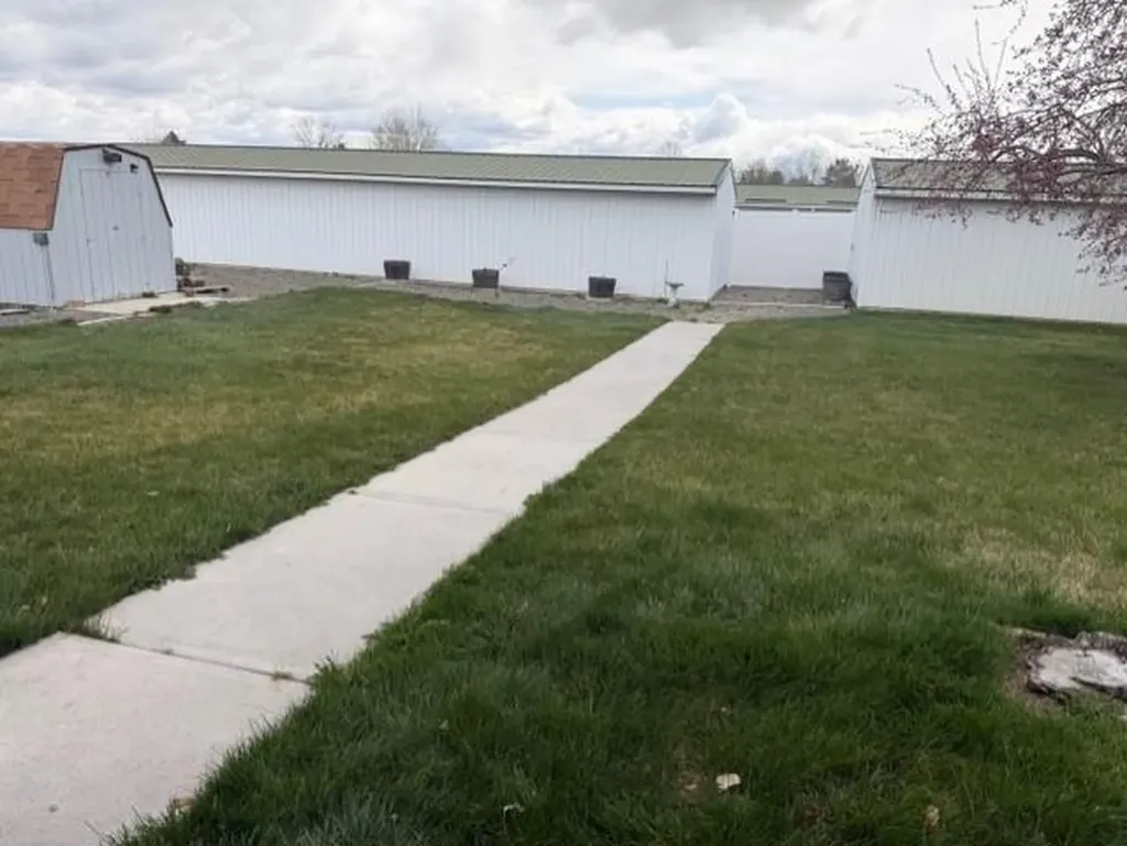 4289 N Montana Avenue Helena MT 59602