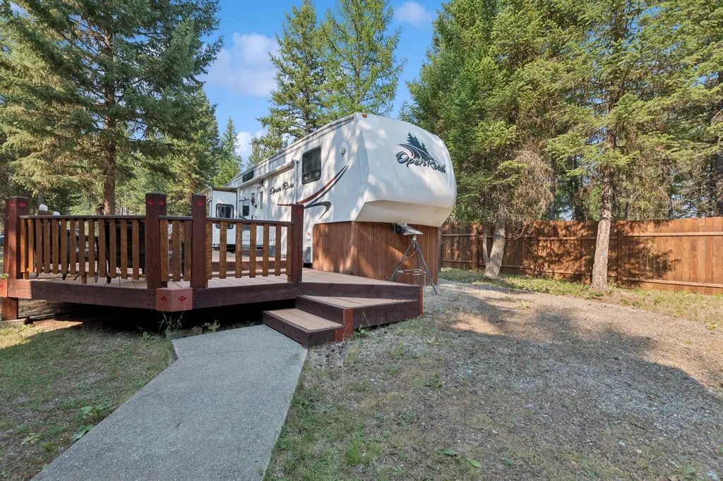 227 Elk Trail Eureka MT 59917