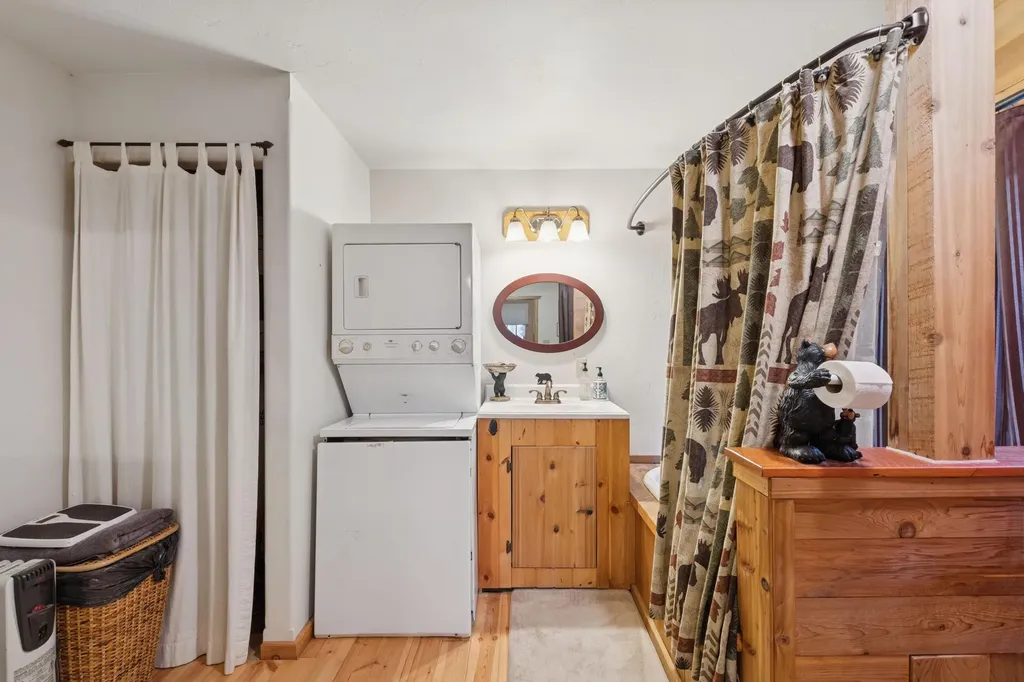 227 Elk Trail Eureka MT 59917