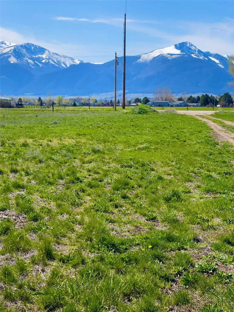 4544 Store Lane Stevensville MT 59870