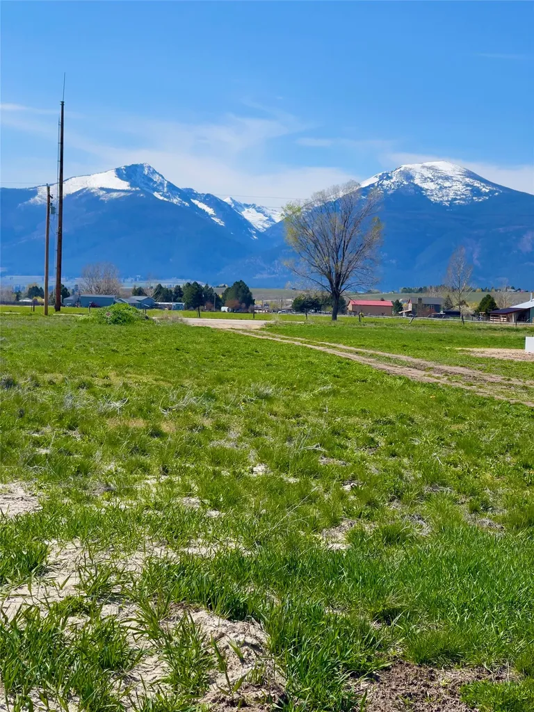 4544 Store Lane Stevensville MT 59870