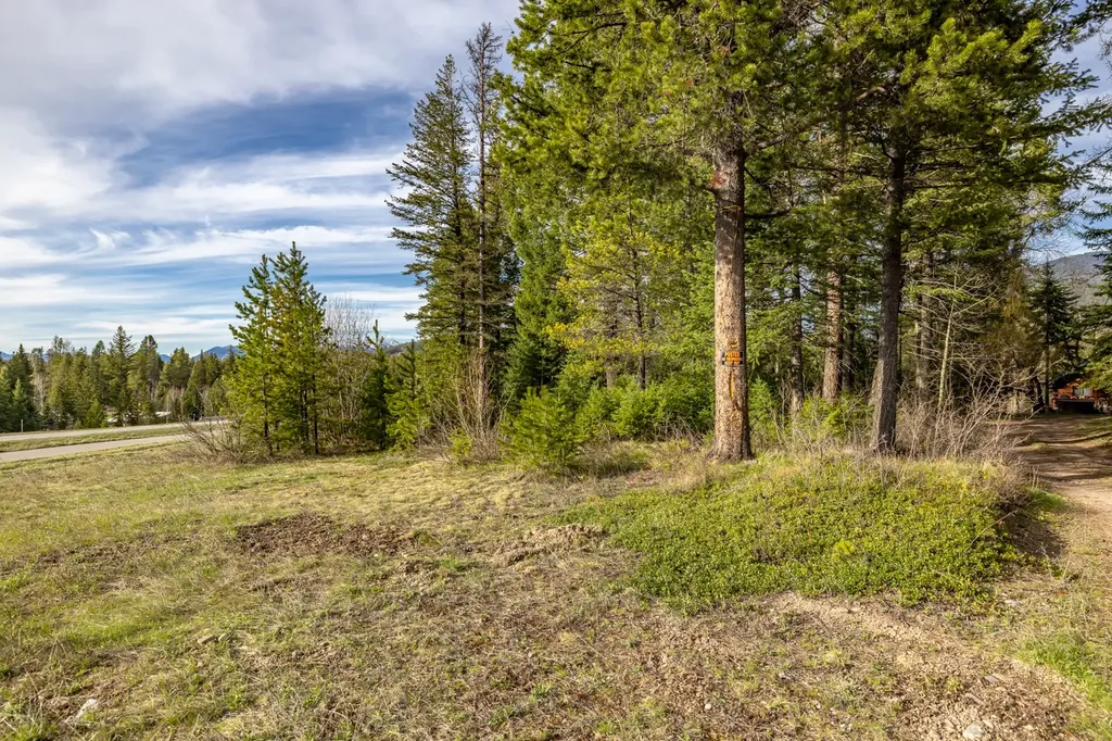 420 Old Highway 2 E Martin City MT 59926