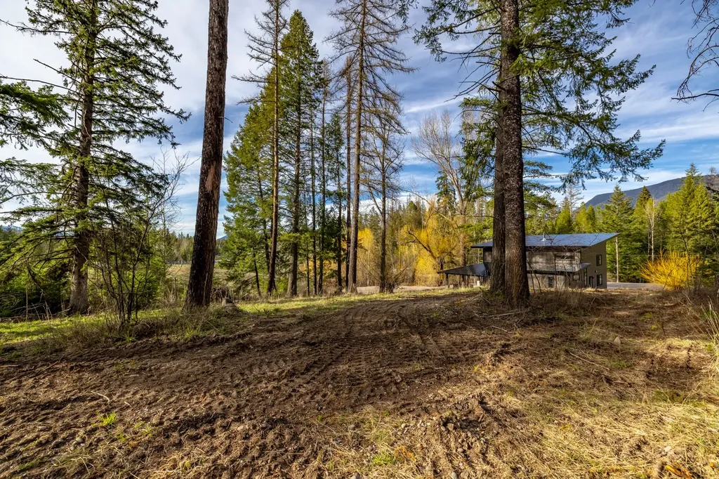 420 Old Highway 2 E Martin City MT 59926