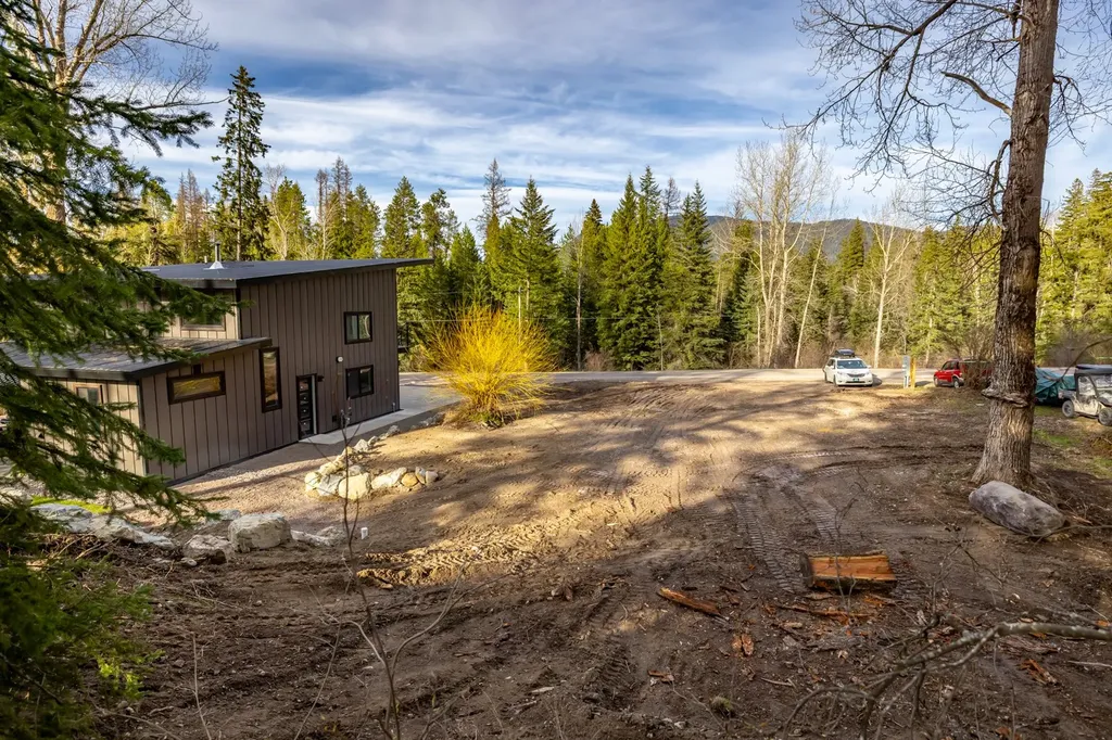 420 Old Highway 2 E Martin City MT 59926
