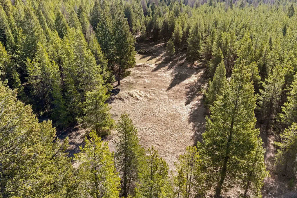 2175 Pleasant Valley Road Marion MT 59925