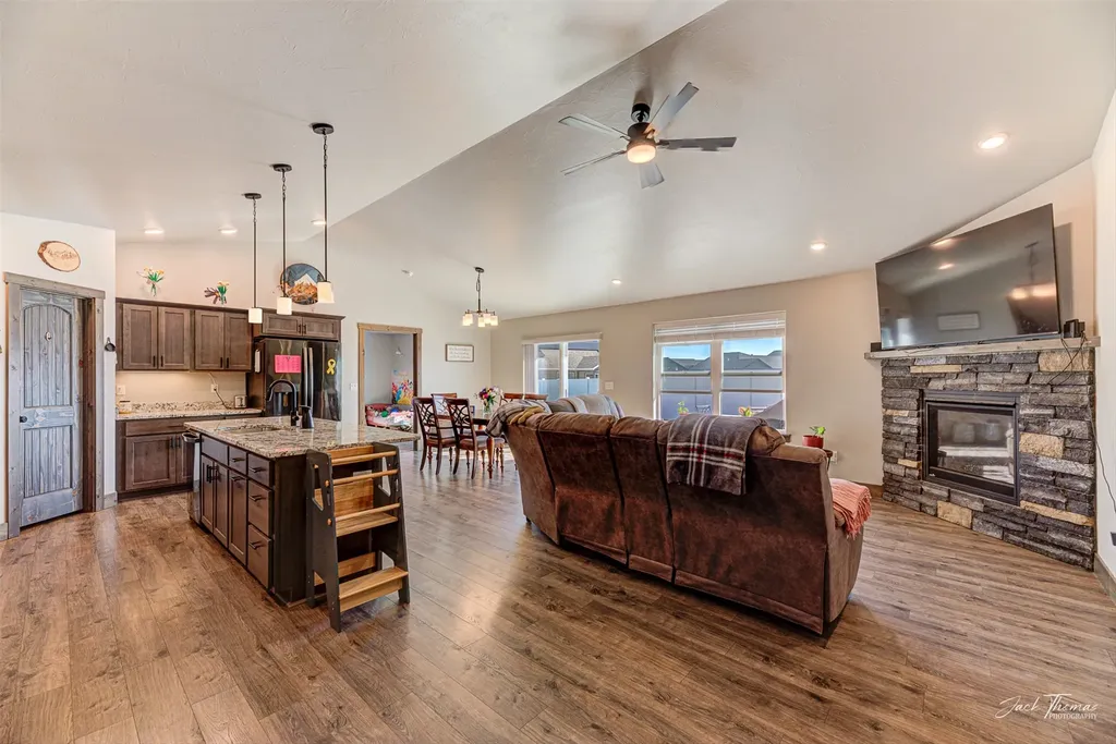 3815 Saint Marys Road East Helena MT 59635