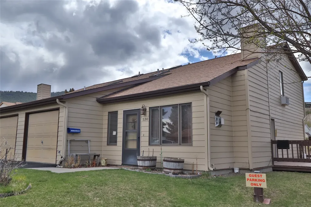 530 Coventry Court Helena MT 59601