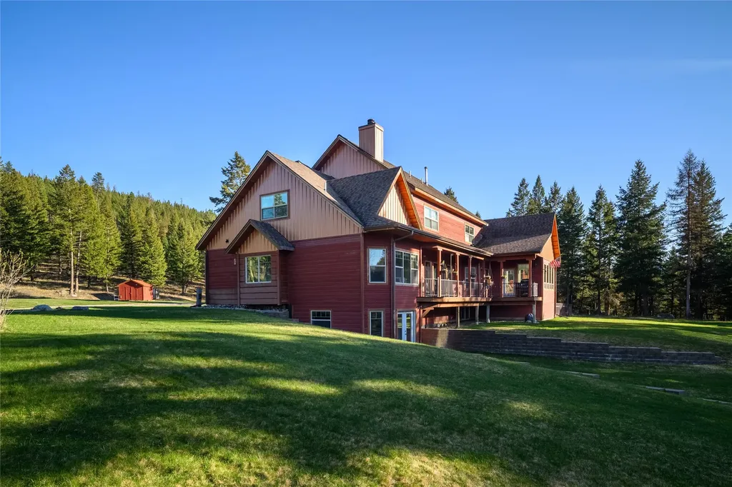 2017 Browns Meadow Road Kila MT 59920