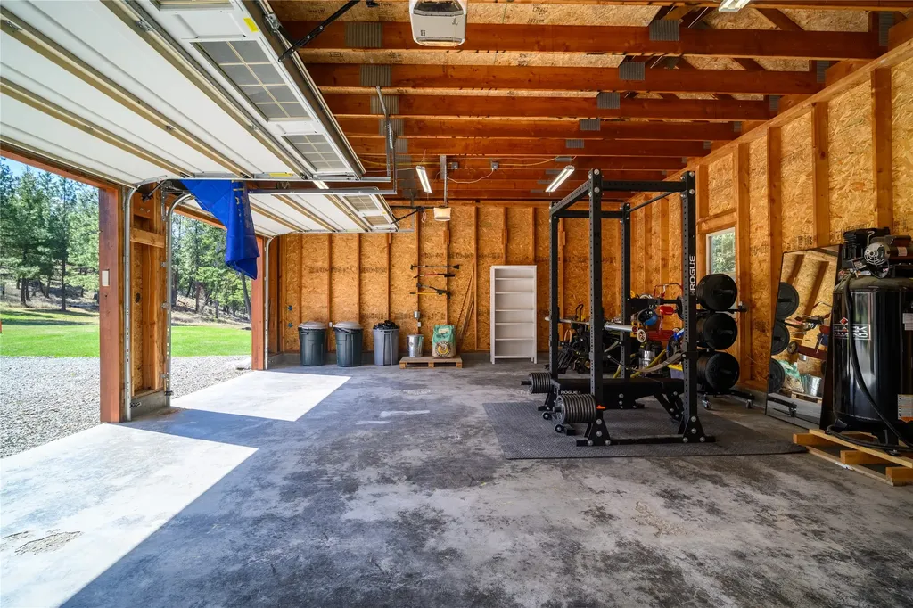 2017 Browns Meadow Road Kila MT 59920