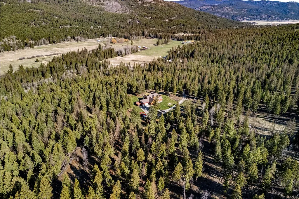 2017 Browns Meadow Road Kila MT 59920