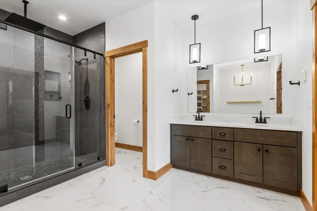 152 Antler Peak Lane Kalispell MT 59901