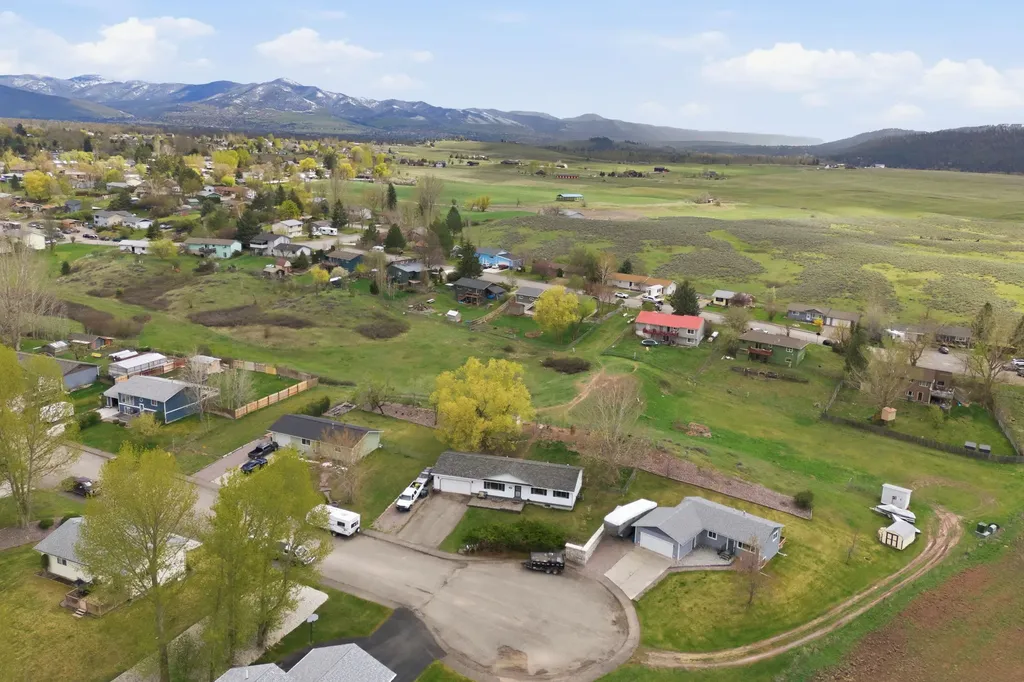 9225 Grouse Drive Missoula MT 59808