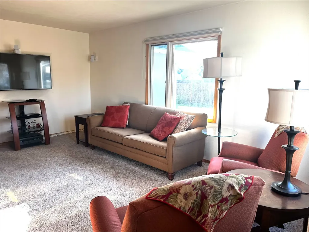 325 North Avenue E Missoula MT 59801