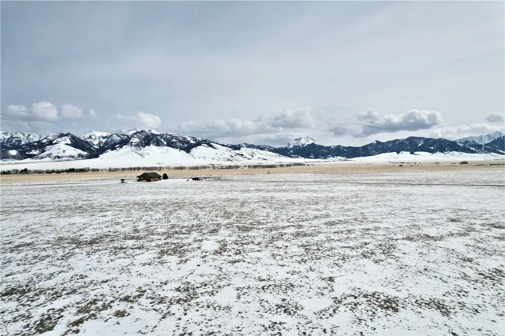 Tract B1 Highway 287 Cameron MT 59720