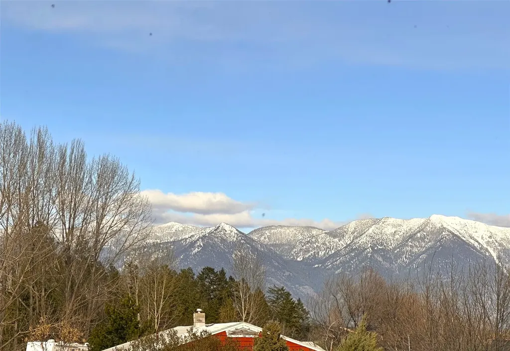 536 Cheery Lynn Road Kalispell MT 59901