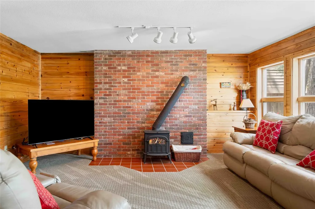 1644 W Lakeshore Drive Whitefish MT 59937