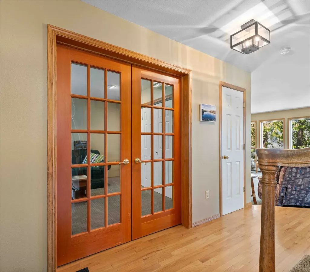 1644 W Lakeshore Drive Whitefish MT 59937