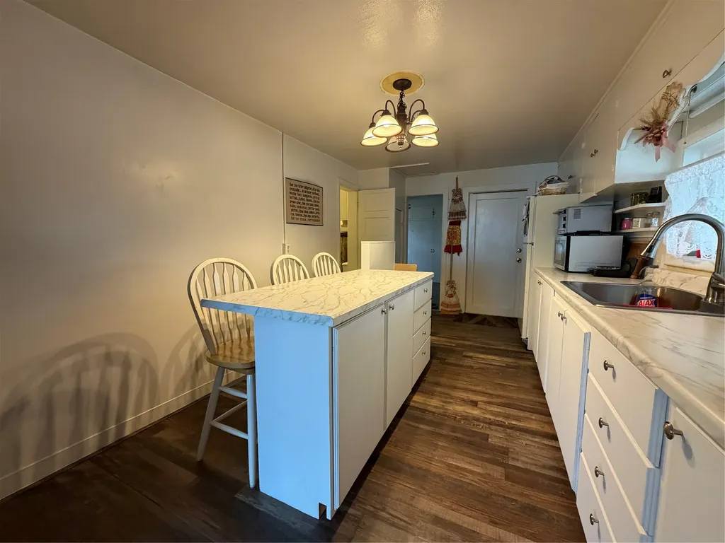 608 4th Avenue NW Great Falls MT 59404