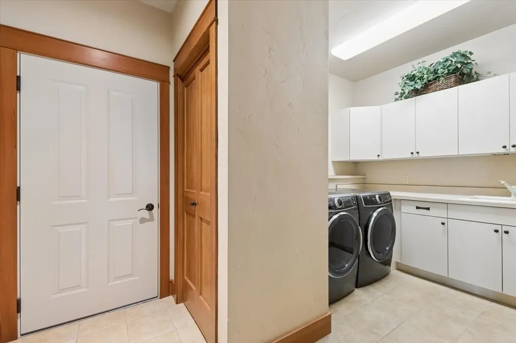 334 Eagle Bend Drive Bigfork MT 59911