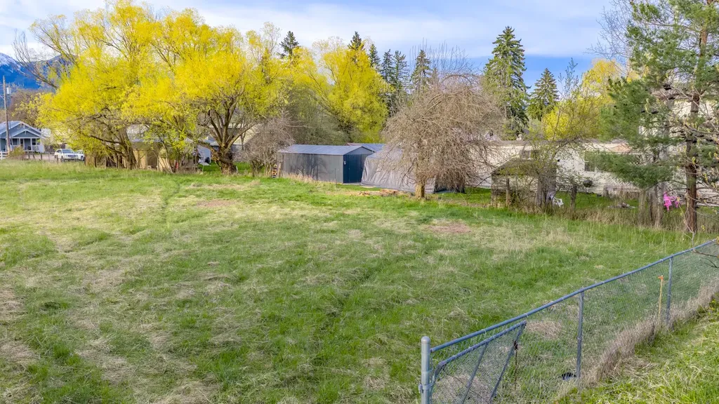 320 W Fourth Street Whitefish MT 59937