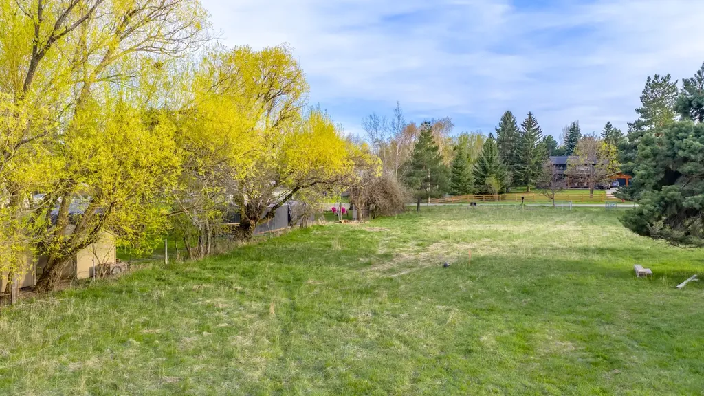 320 W Fourth Street Whitefish MT 59937