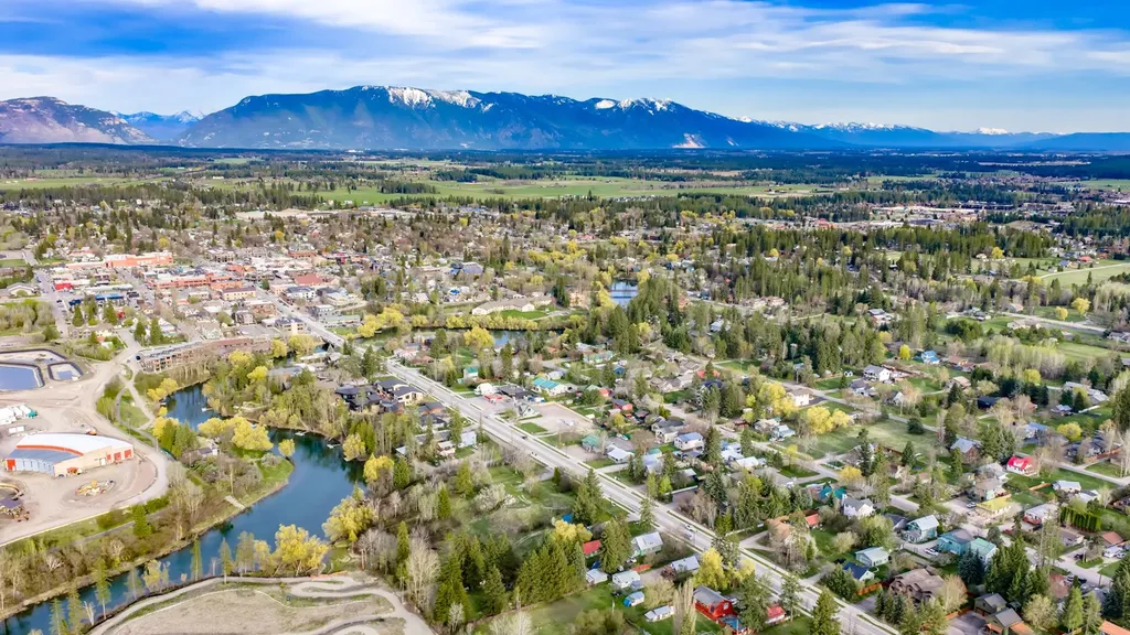320 W Fourth Street Whitefish MT 59937