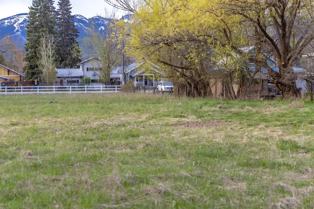 320 W Fourth Street Whitefish MT 59937