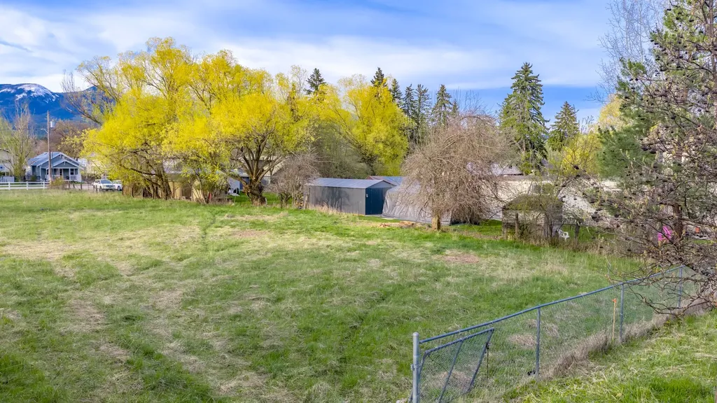 320 W Fourth Street Whitefish MT 59937