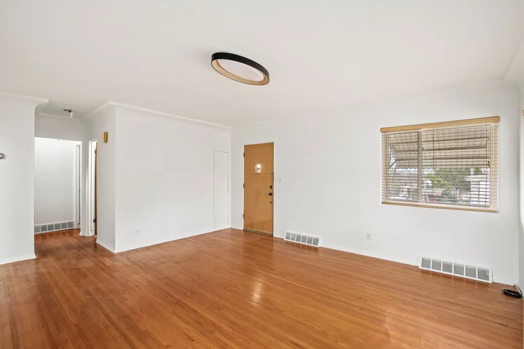 1919 Chicago Avenue Black Eagle MT 59414