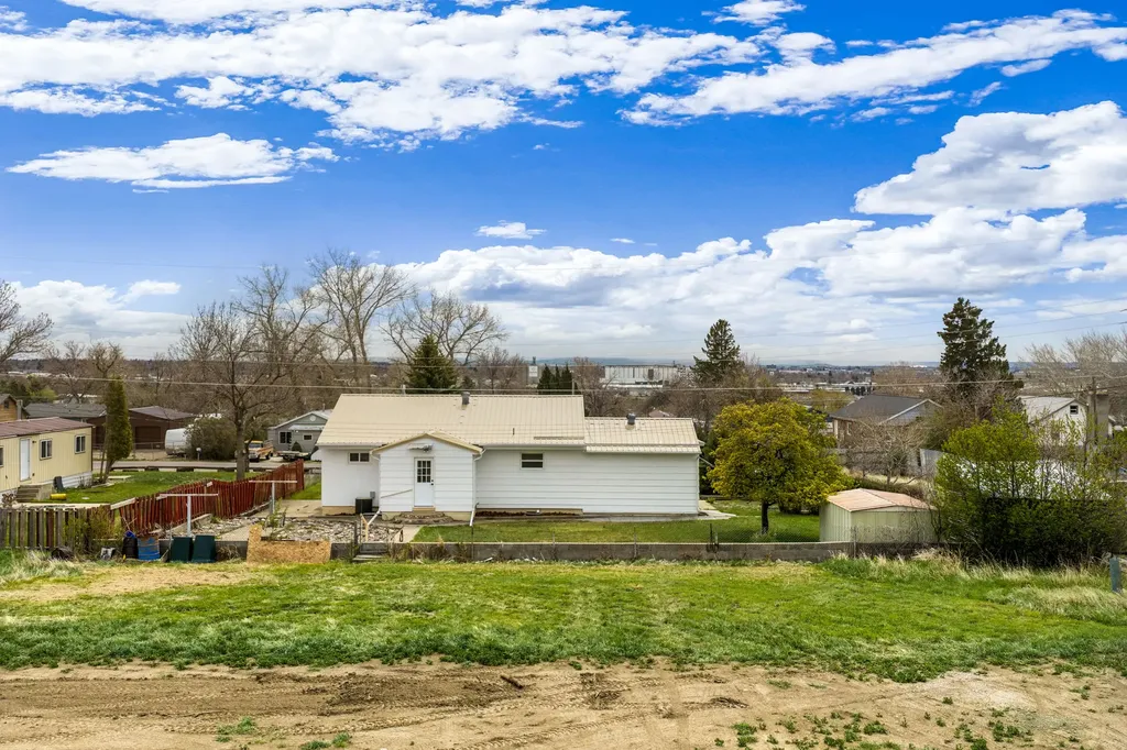 1919 Chicago Avenue Black Eagle MT 59414