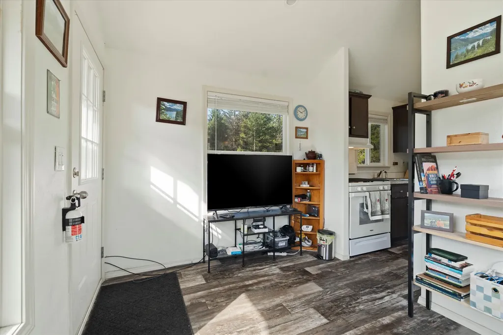 54 N Ridge Way Troy MT 59935