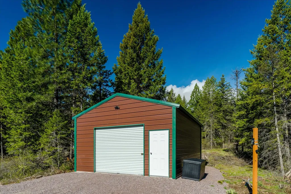 54 N Ridge Way Troy MT 59935