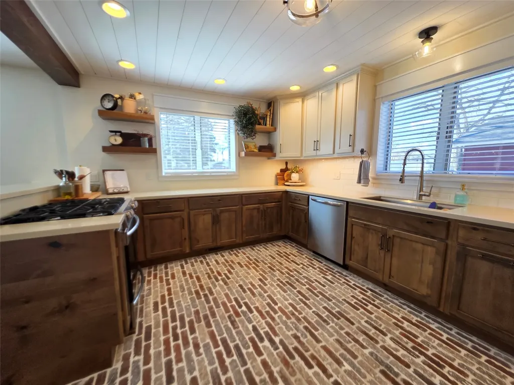 38 2nd Avenue SW Choteau MT 59422