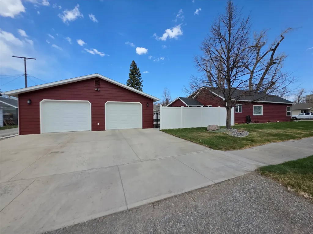 38 2nd Avenue SW Choteau MT 59422