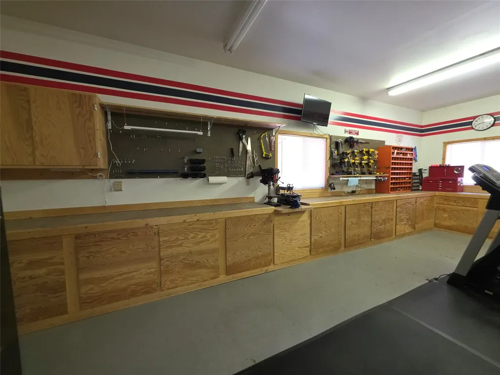38 2nd Avenue SW Choteau MT 59422