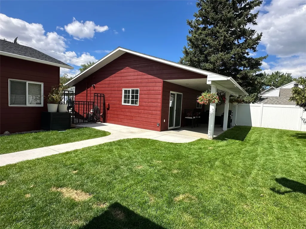 38 2nd Avenue SW Choteau MT 59422