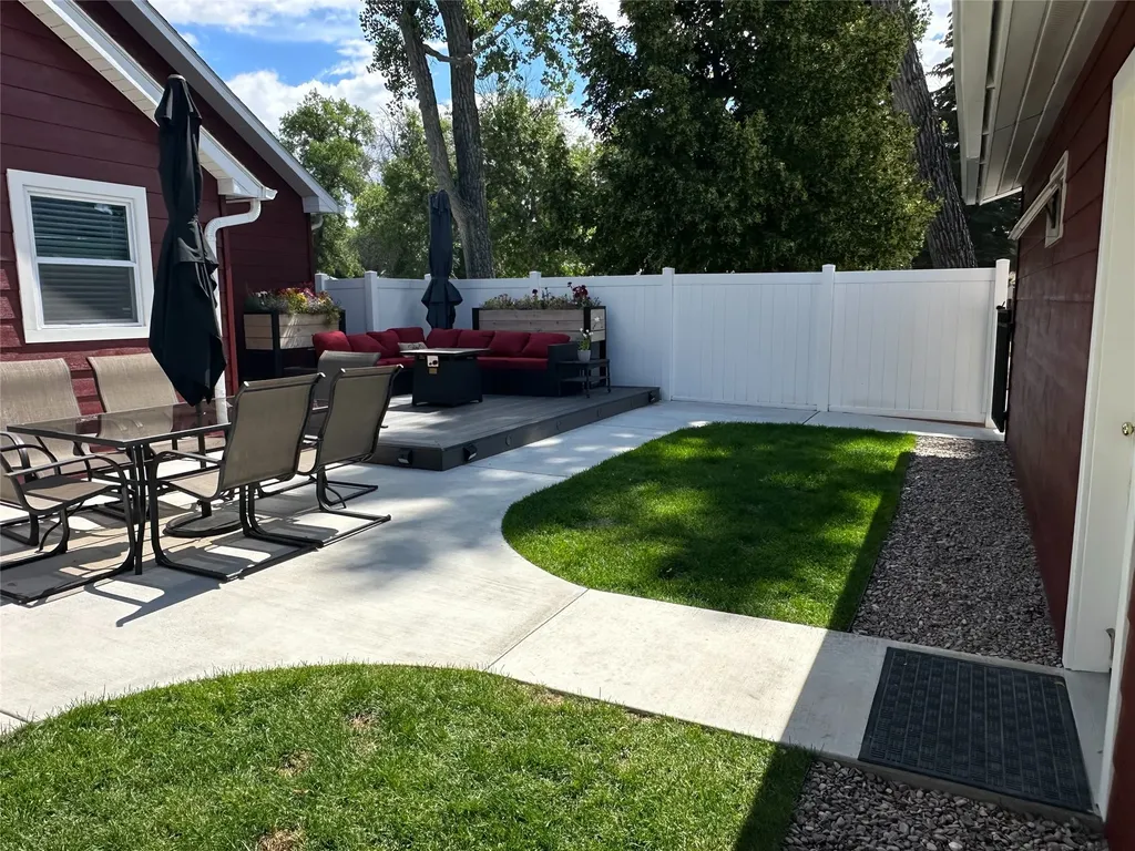 38 2nd Avenue SW Choteau MT 59422
