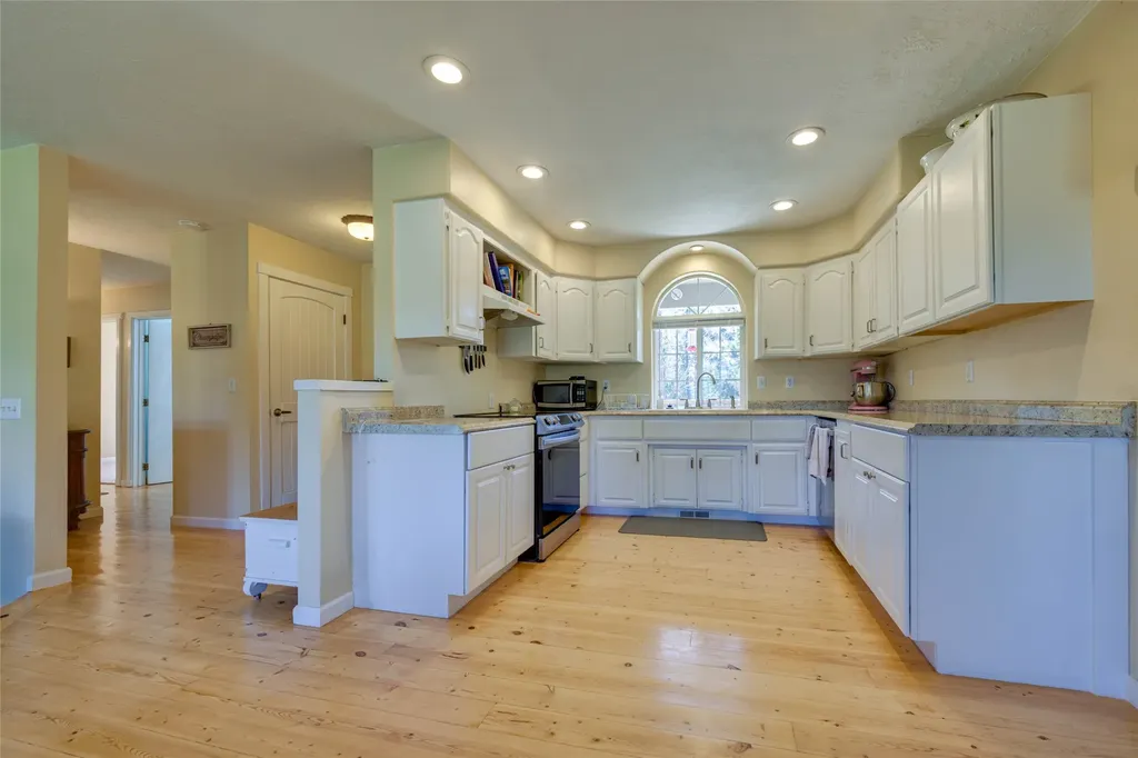 121 Patti Lane Darby MT 59829