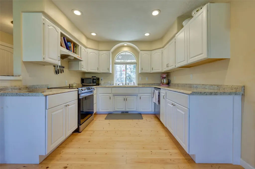 121 Patti Lane Darby MT 59829