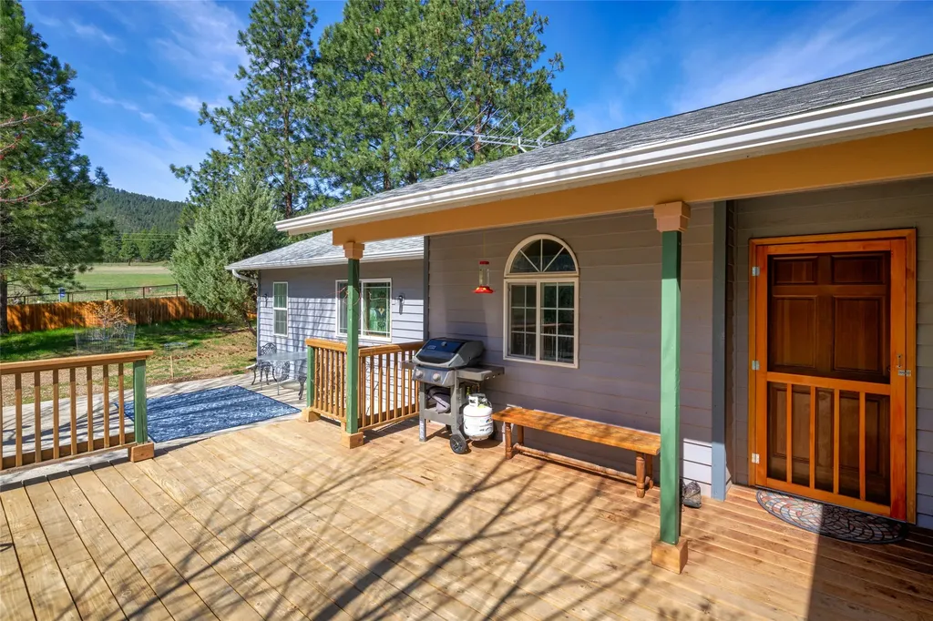 121 Patti Lane Darby MT 59829