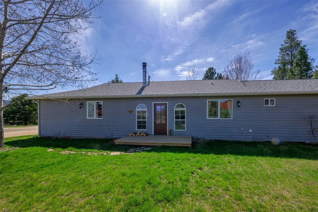 121 Patti Lane Darby MT 59829