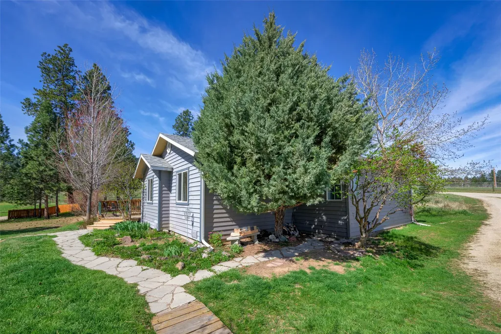 121 Patti Lane Darby MT 59829